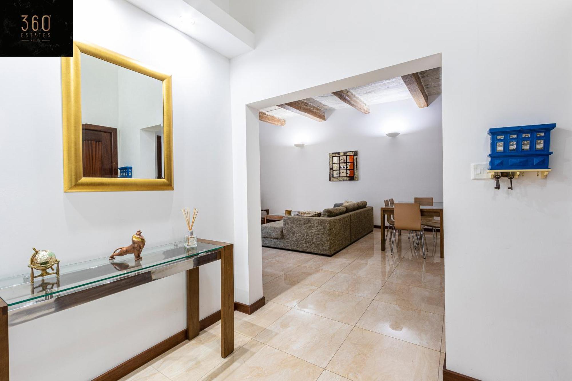 Seafront - Top Location, Top Floor With Wifi & Ac By 360 Estates Valletta Exteriör bild