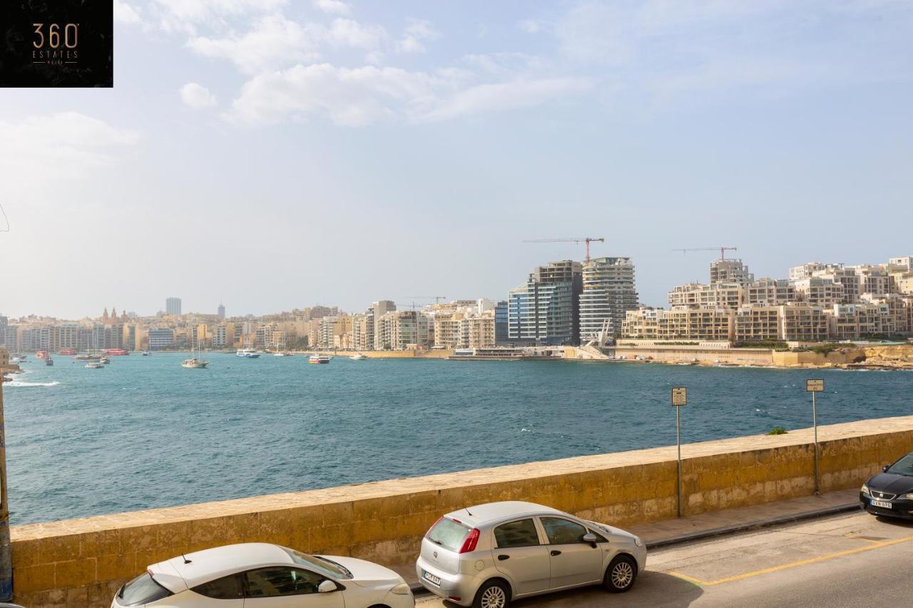 Seafront - Top Location, Top Floor With Wifi & Ac By 360 Estates Valletta Exteriör bild